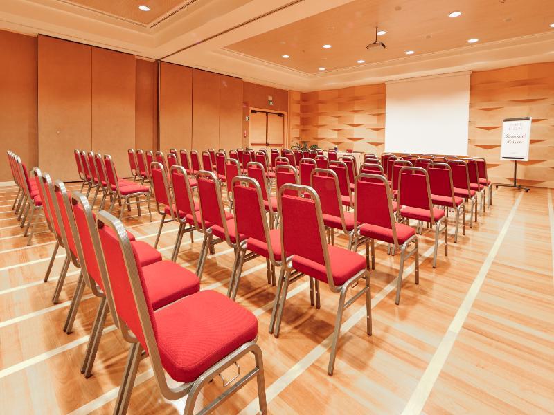 Unahotels 4* Varese