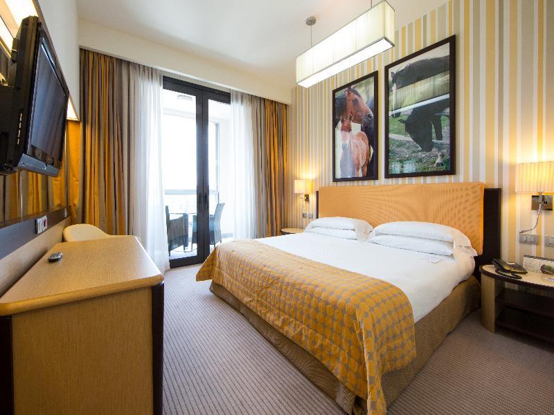 Unahotels